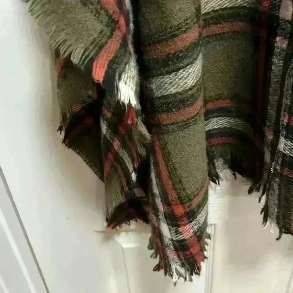 Green Orange Cream Plaid Oversized Shawl Wrap Wearable Scarf Cozy Fall OS - Picture 3 of 6